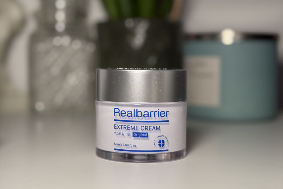 Real Barrier Extreme Cream Original mógłby być perfekcyjny... ale jest tylko wspaniały.  